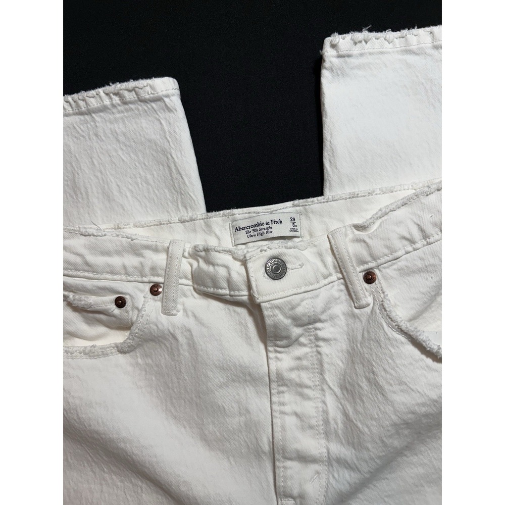 Abercrombie & Fitch Curve Love Ultra High Rise 90s Straight Jeans White 8/29 XS